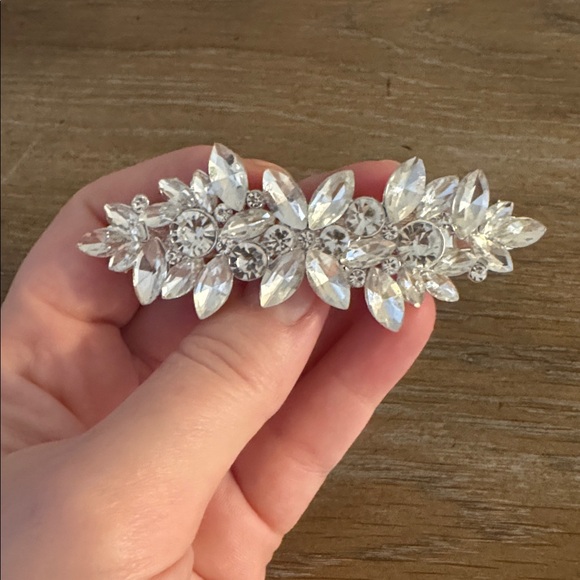 Accessories - Crystal Hair Barrette Clip